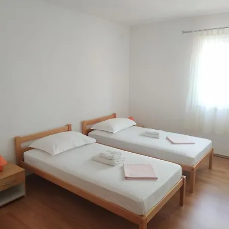 Gojevic Appartement *