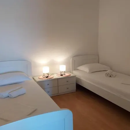 Gojevic Appartement *